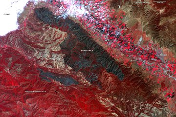 News Article: From Space and in the Air, NASA Tracks California's Wildfires